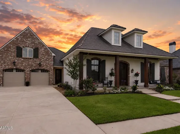 105 Fyvie Ln, Lafayette, LA 70503