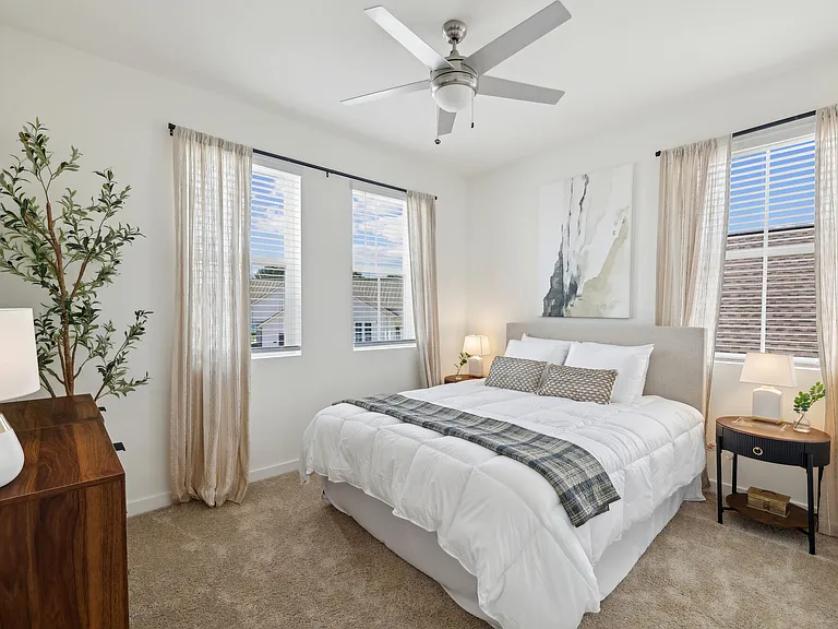 Hamlet at Midcity - Homes for Rent — Photo 15