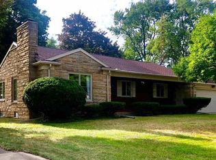 814 S Thompson St, Jackson, MI 49203