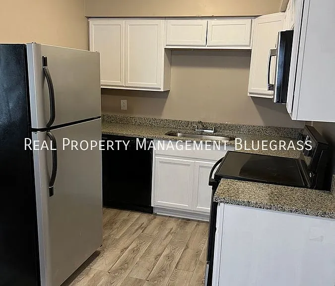 1618 Alexandria Dr #1 — Photo 5