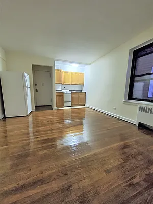 Rented by Padsters Realty LLC | media 5