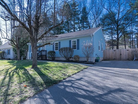 2nd image of 19 Marmon Ct