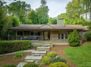11 Lakeview Rd, Asheville, NC 28804