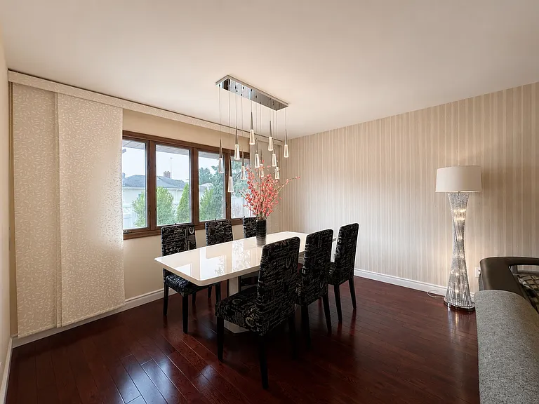 41 Harrison St — Photo 4