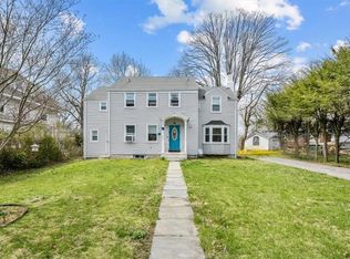 30 Ridgeview Ave, White Plains, NY 10606