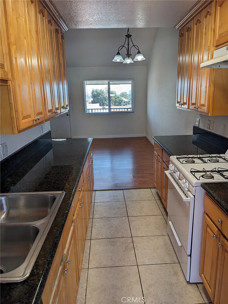Building Photo - 1764 Freeman Ave #7