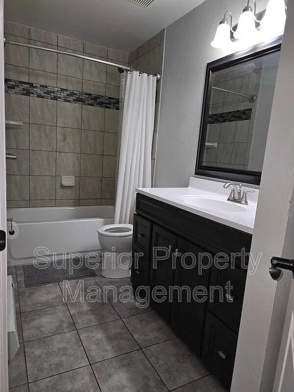 1 bed, 1.0 bath, 650 sqft, $1,250 — Photo 3