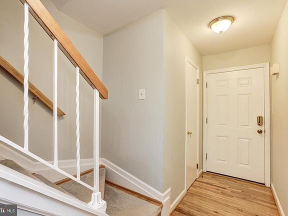 3rd image of 11903 Bargate Ct