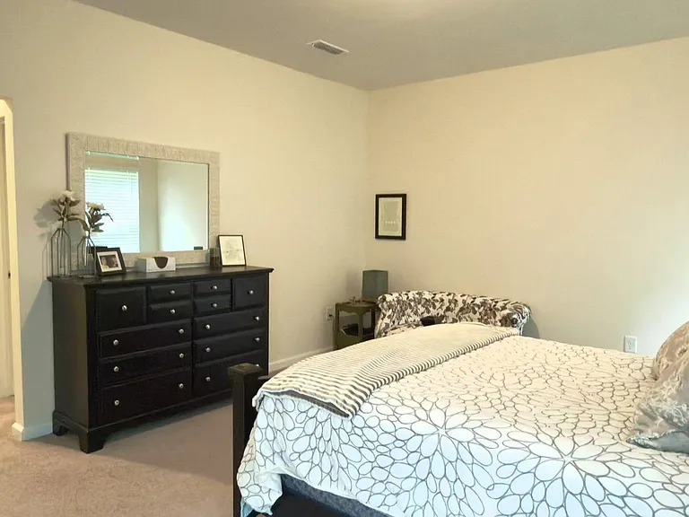 1616 Brussels Dr — Photo 13