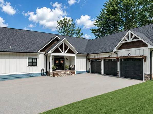 359 New Water Way, Blairsville, GA 30512