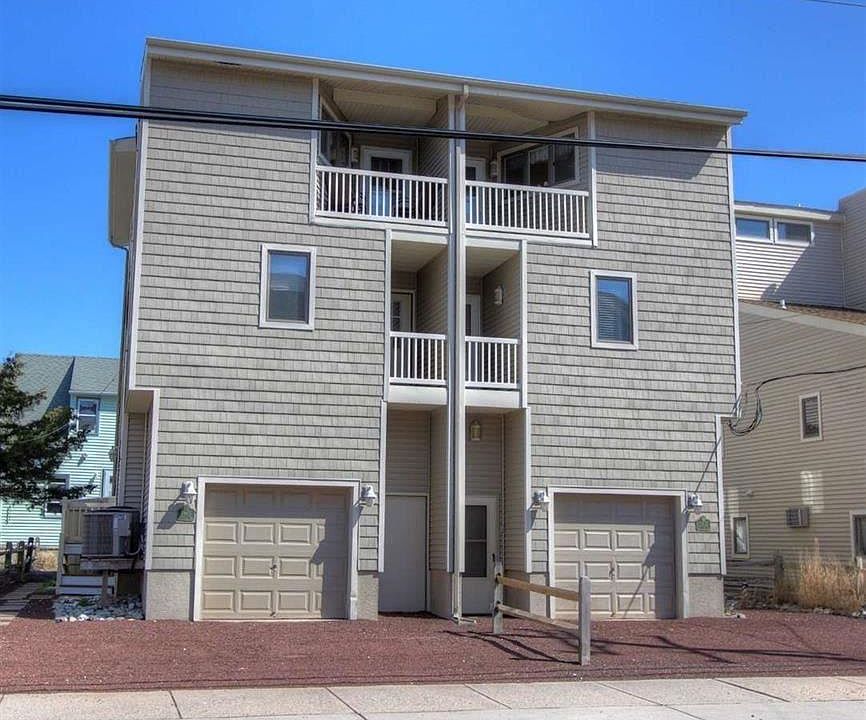 1st image of 5905 Landis Ave N #Sea