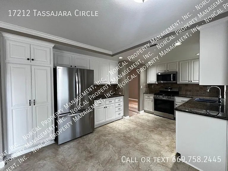 17212 Tassajara Cir — Photo 7