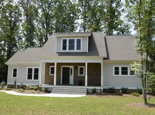 6092 Preakness Stakes Ln, Powhatan, VA