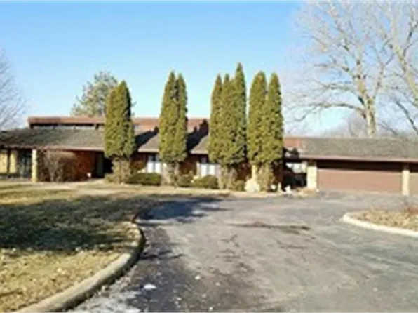 757 Buckwalter Dr, Sioux City, IA 51108