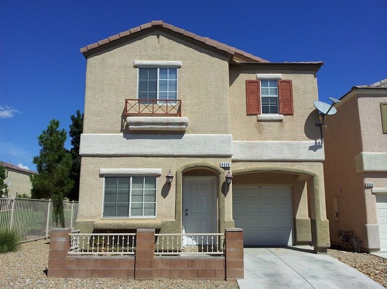 1st image of 9938 Star Lake Ave
