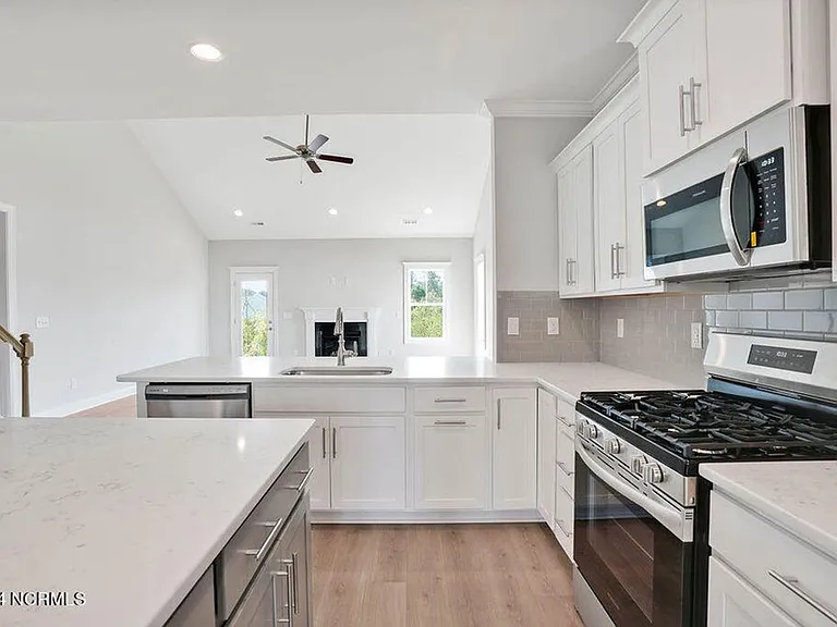 2789 Longleaf Pine Cir — Photo 8