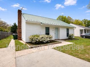 6718 Park Hickory Dr, Charlotte, NC 28227