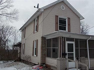 2nd image of 119 N Ray St