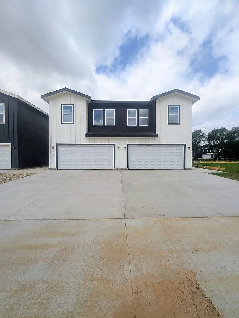 Brand New Duplex in New East Parks Community — Photo 1