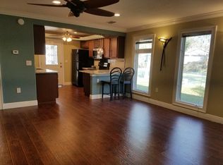 1410 Sunset Ln, Lutz, FL 33549