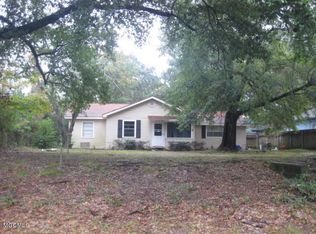 1708 Terrace Dr, Gulfport, MS 39501