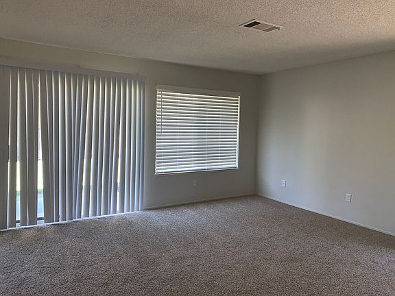 2nd image of 480 Pacific Ave
