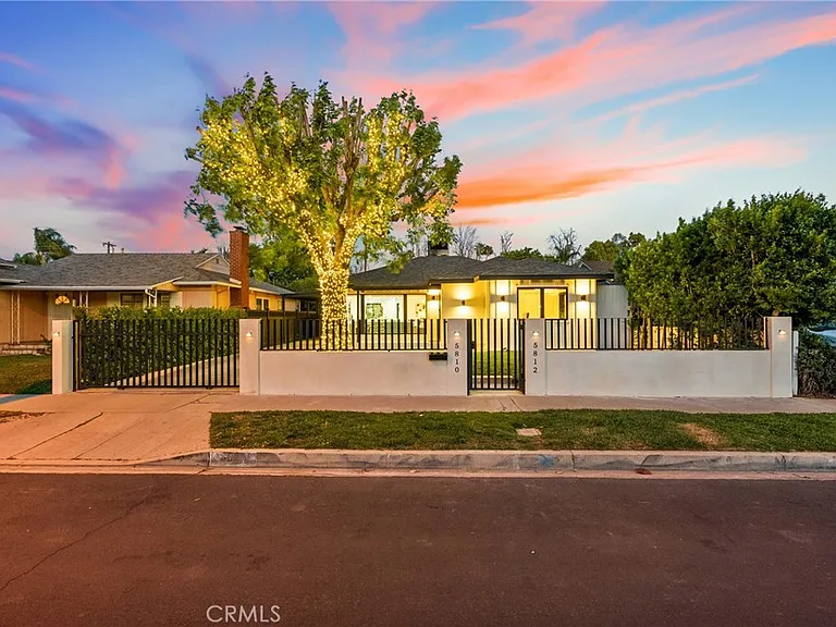5810 Ranchito Ave — Photo 2