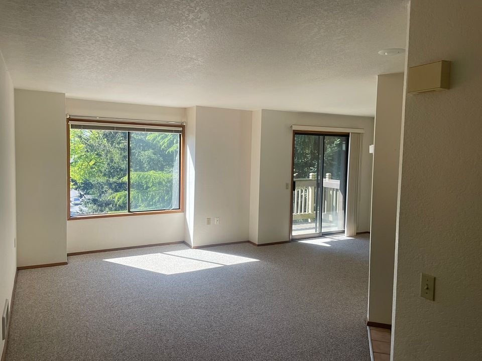 Living and dining room