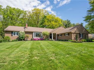 70 Cliffmore Rd, West Hartford, CT 06107