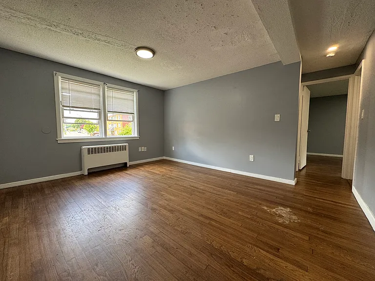 936-06 Wethersfield Ave #C6 — Photo 4