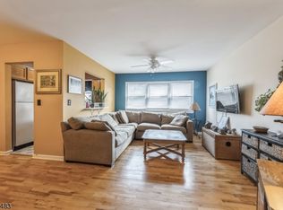 100 Pierson Miller Dr APT D32, Pompton Lakes, NJ