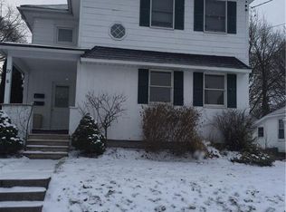 27 Perry St, Auburn, NY 13021