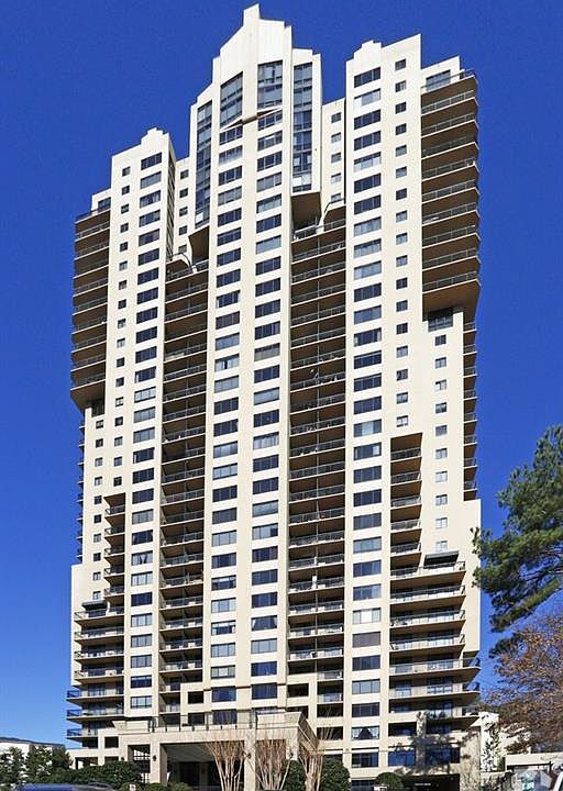 1st image of 3481 Lakeside Dr NE APT 1405