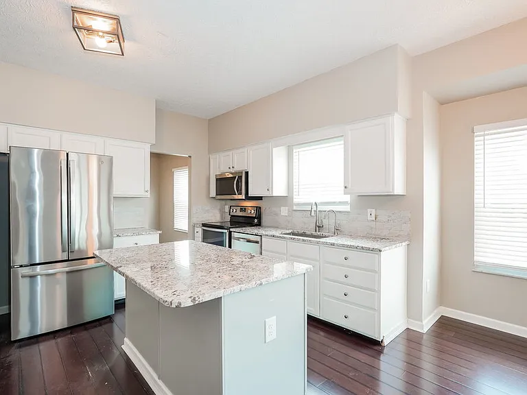 6447 Stretton Pl — Photo 11