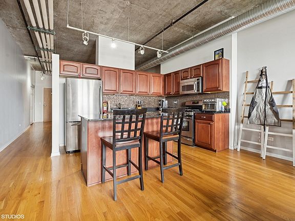 5th image of 849 N Franklin St Unit 823