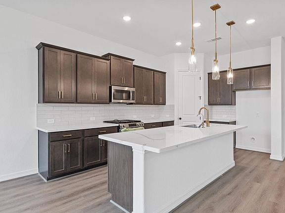 2nd image of 21910 Iris Colony Dr
