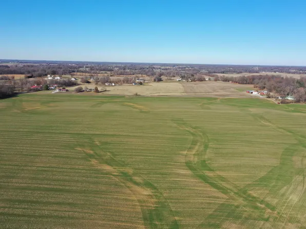 2323 Cardinal Rd, Mayfield, KY 42066