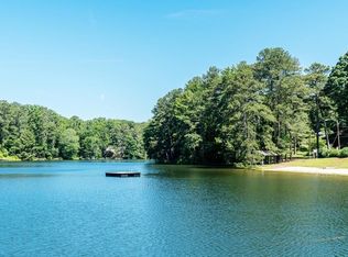 681 Kenilworth Cir, Stone Mountain, GA 30083