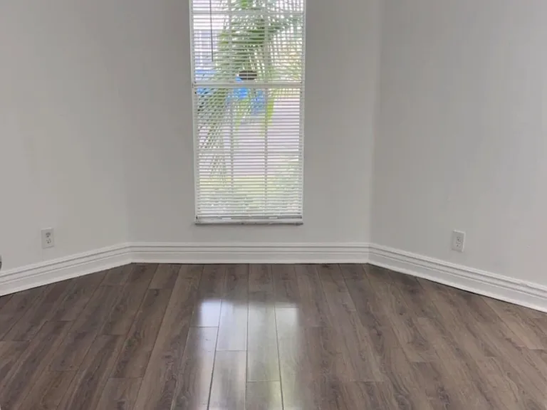 7640 Forest Green Ln — Photo 5