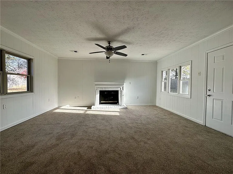 503 Concord Woods Dr SE — Photo 10