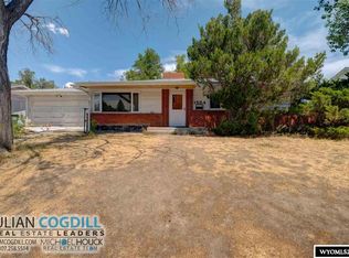 1554 Bellaire Dr, Casper, WY 82604