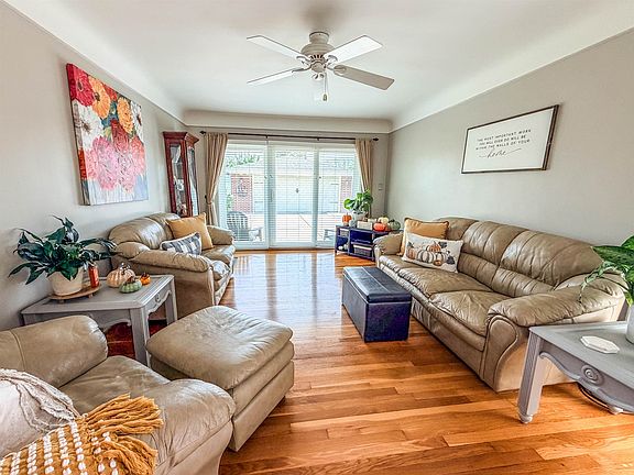 4th image of 8178 Randy Dr