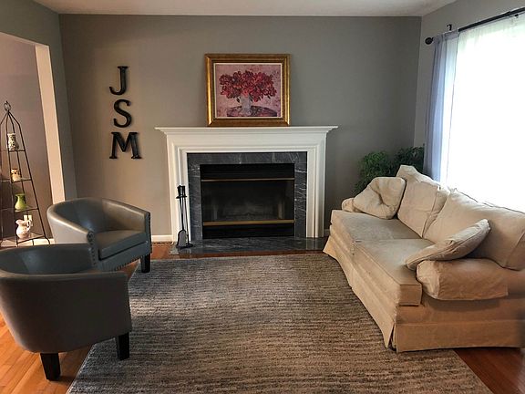 3rd image of 5206 Canterbury Ln