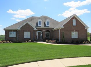 105 Carmichael Ct, Hopkinsville, KY 42240