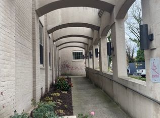 146 High St APT 104, Milford, CT 06460