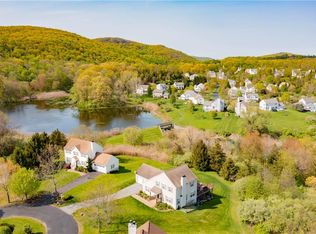 56 Tory Ln, Pawling, NY 12564