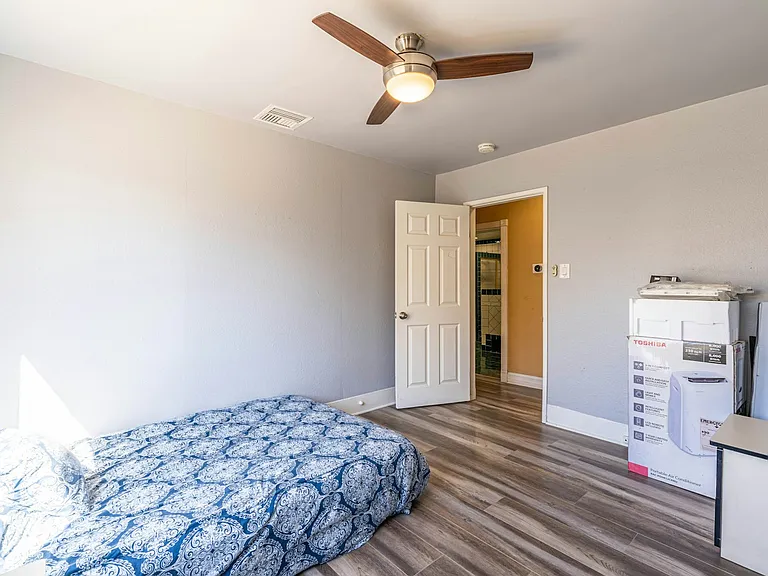 Bedroom 2 of 4