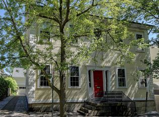 35 Charlesfield St, Providence, RI 02906