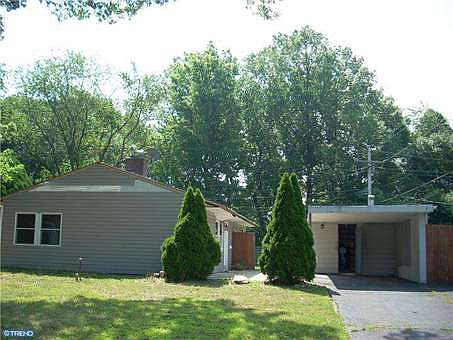 2nd image of 6 Timber Ln