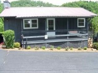 102 Raven Rdg, Maggie Valley, NC 28751